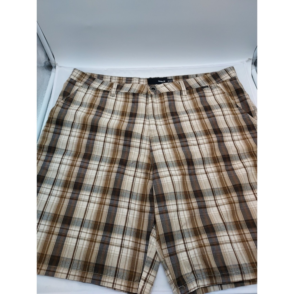 HURLEY Men's Shorts size 36 Pre-owned Good Condition Brown Stripes
